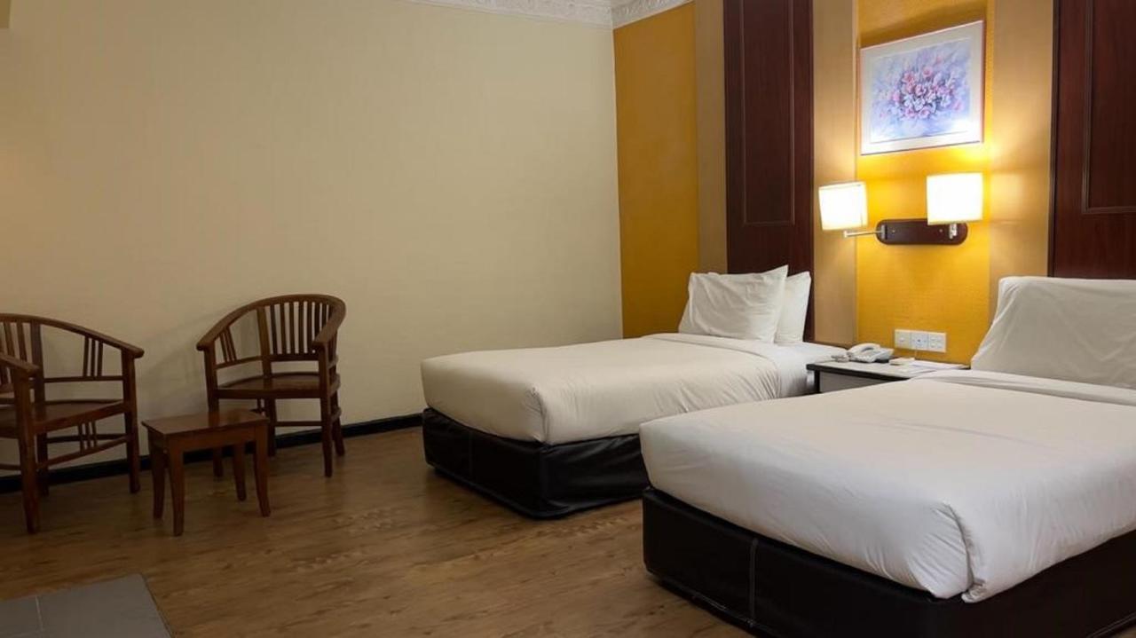 Palace 2* Kuala Lumpur